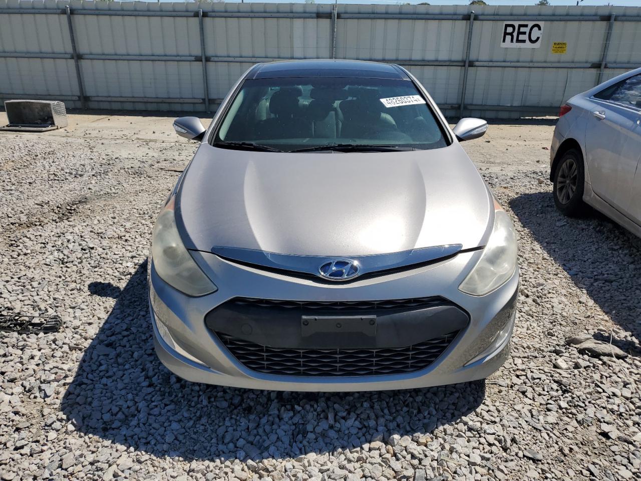 2011 HYUNDAI SONATA HYB - Image 5