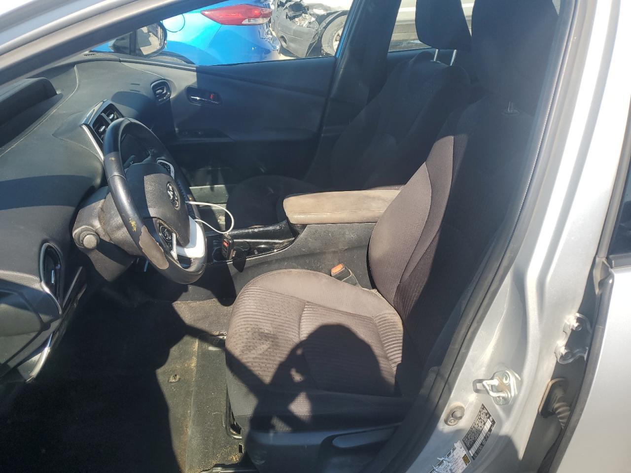 2018 TOYOTA PRIUS PRIM - Image 7