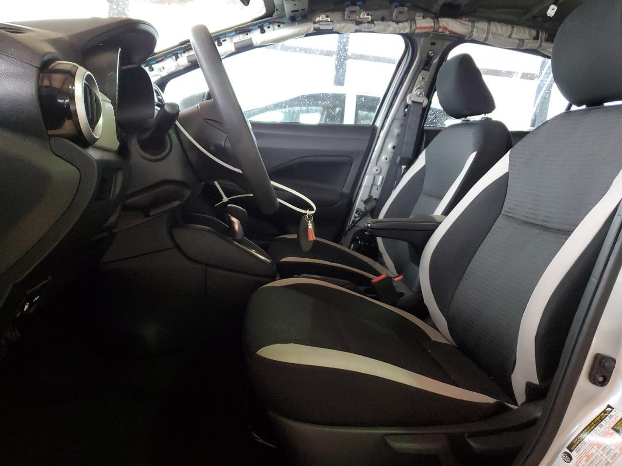 2021 NISSAN VERSA SV - Фото 7