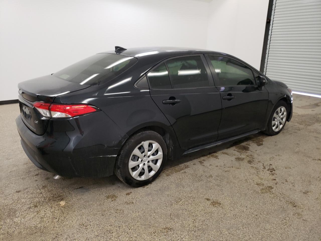 2021 TOYOTA COROLLA LE - Image 3