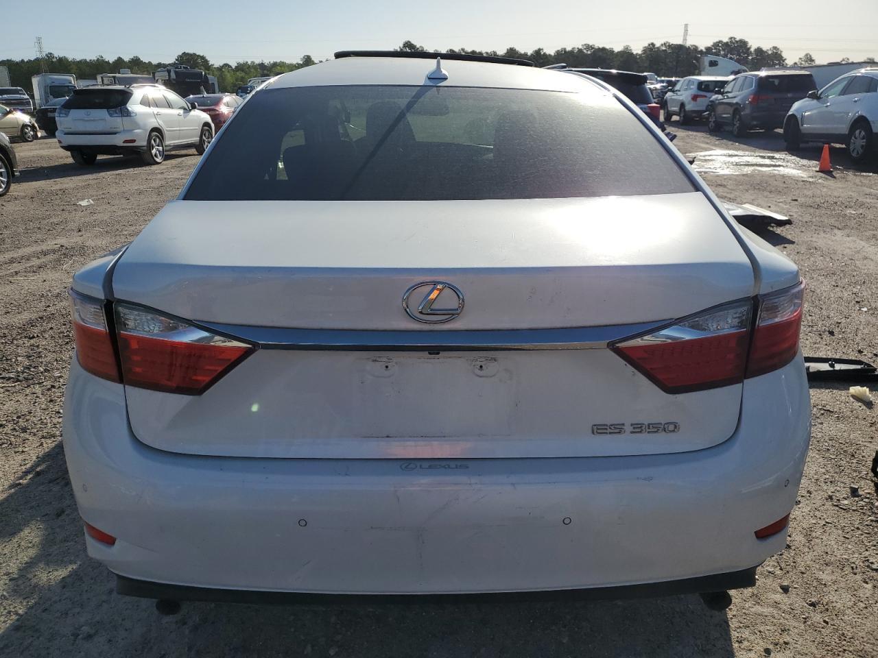 2014 LEXUS ES 350 - Image 6