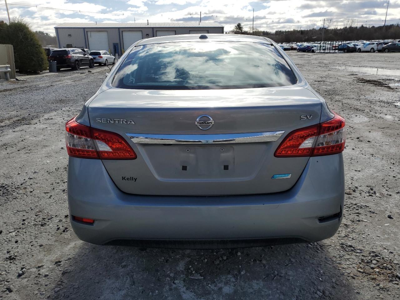 2013 NISSAN SENTRA S - Фото 6