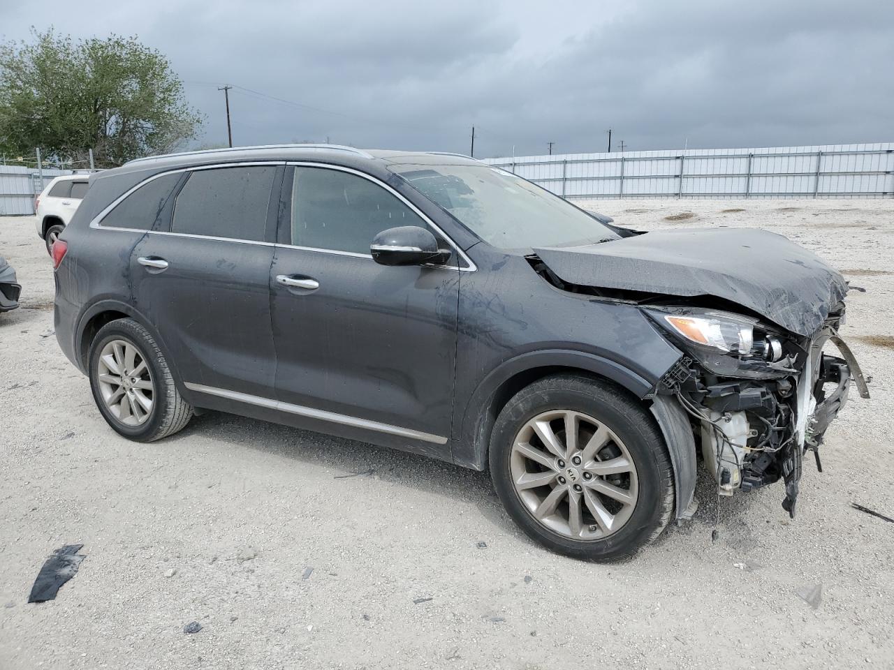 2016 KIA SORENTO SX - Image 4