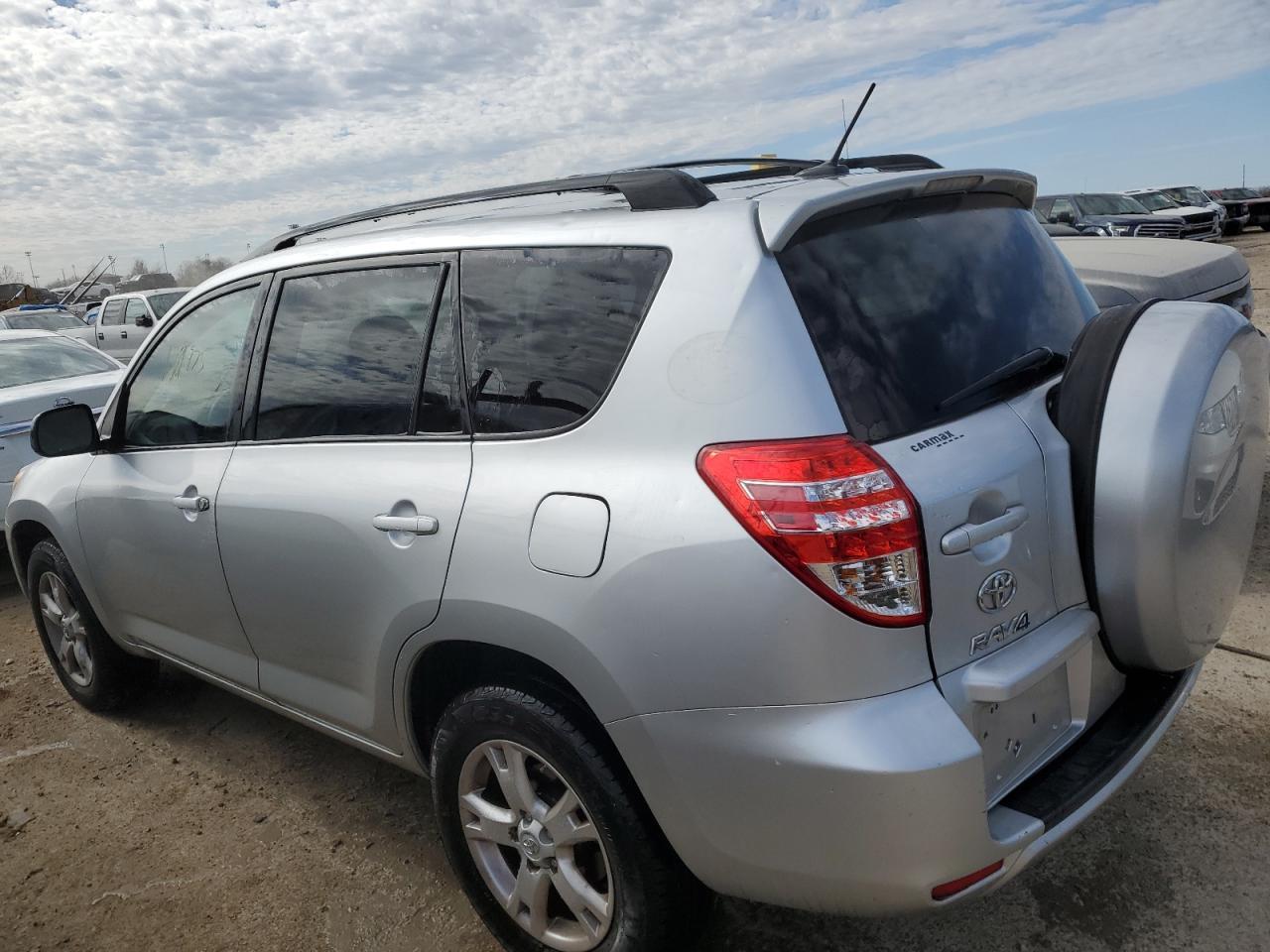 2011 TOYOTA RAV4 - Image 2