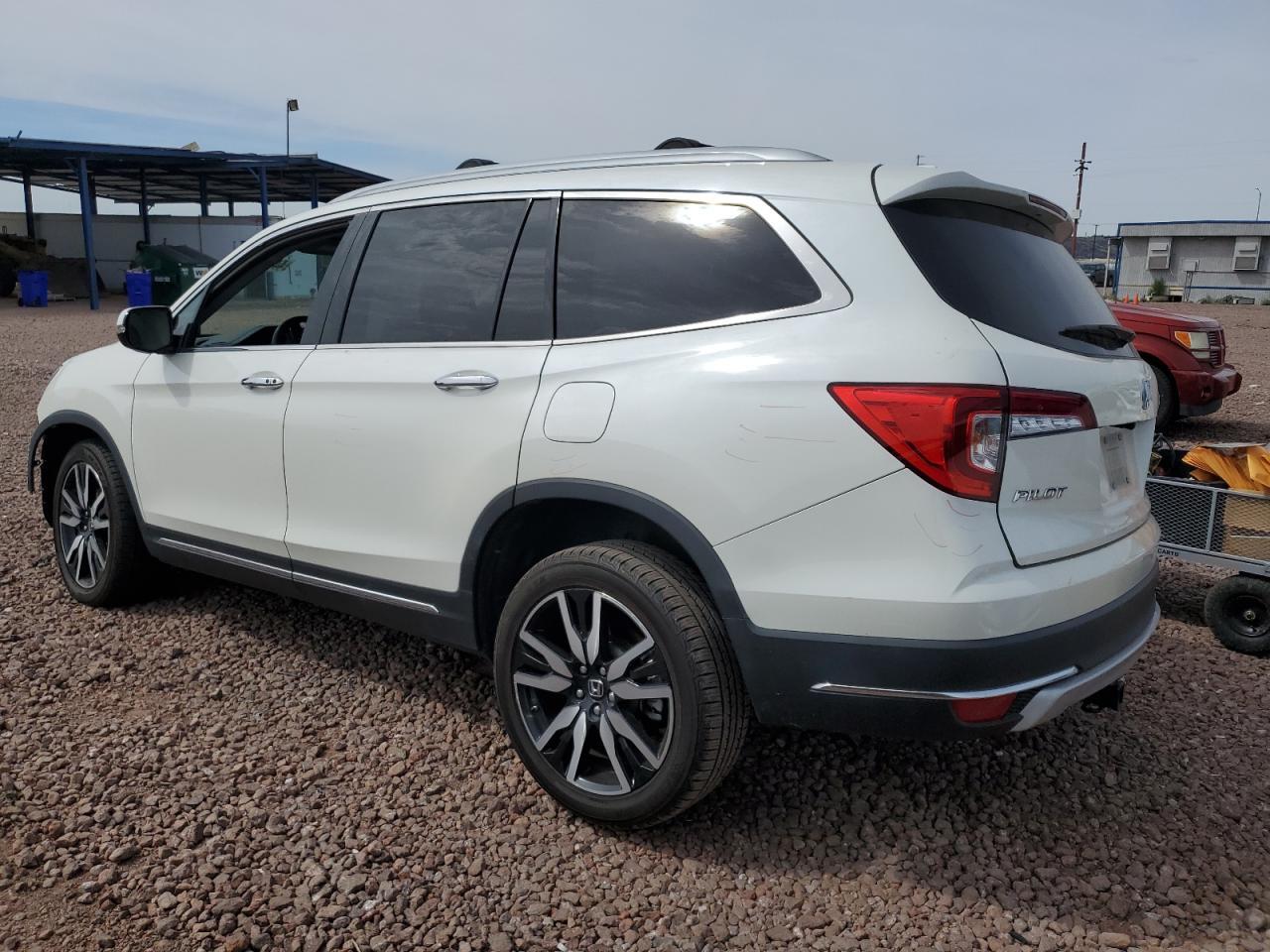 2019 HONDA PILOT ELIT - Image 2