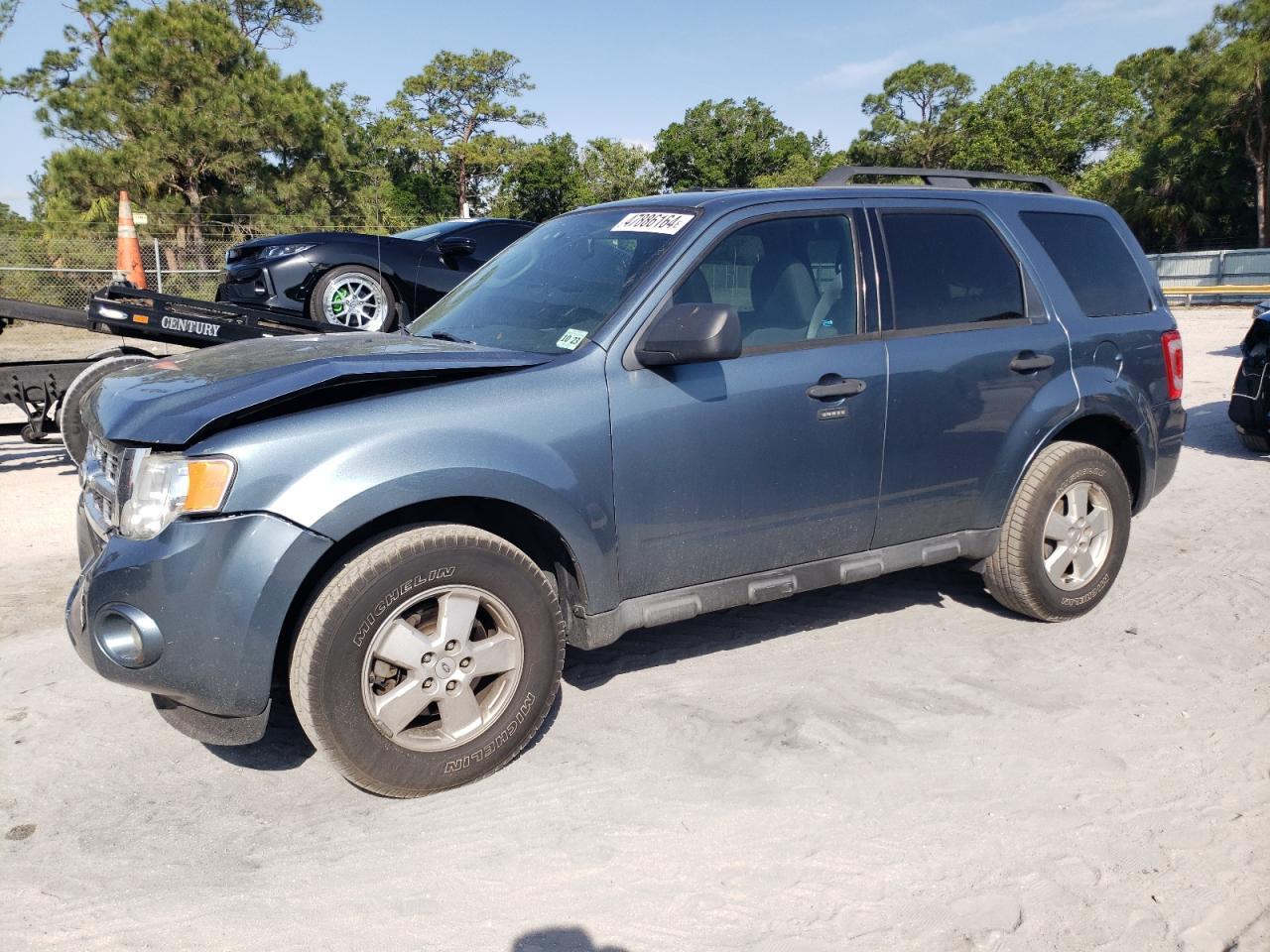 2010 FORD ESCAPE XLT