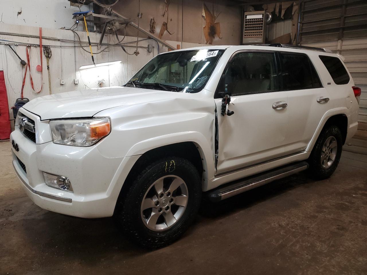 2011 TOYOTA 4RUNNER SR
