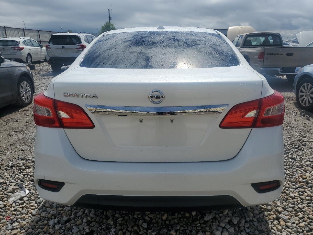 2017 NISSAN SENTRA S - Фото 6