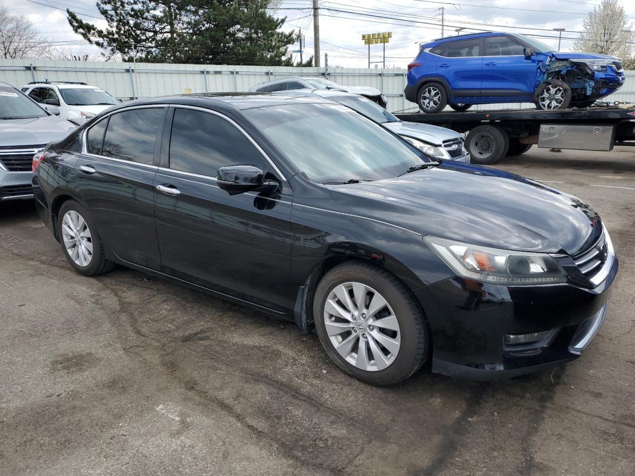 2015 HONDA ACCORD EXL - Image 4