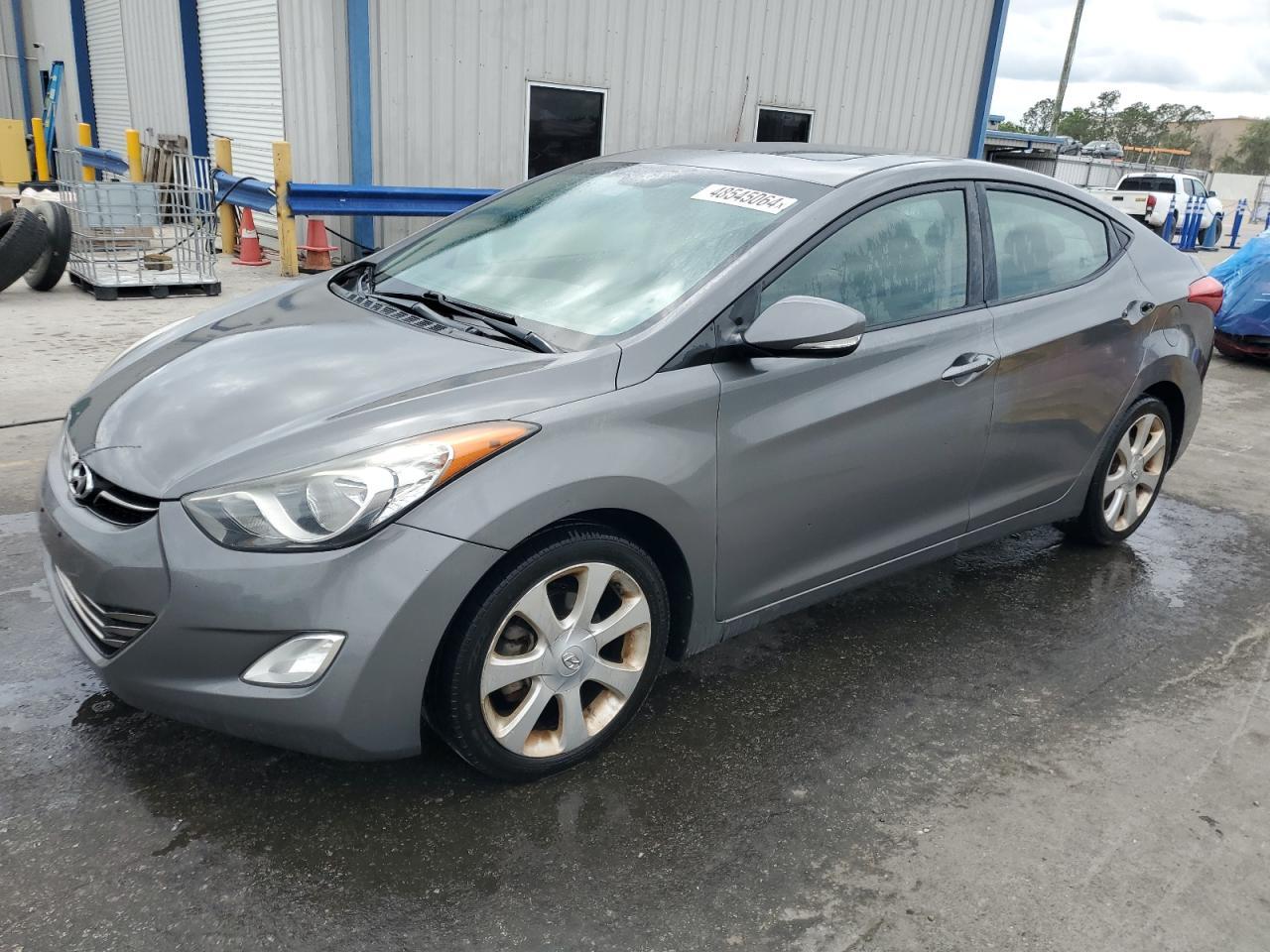 2013 HYUNDAI ELANTRA GL