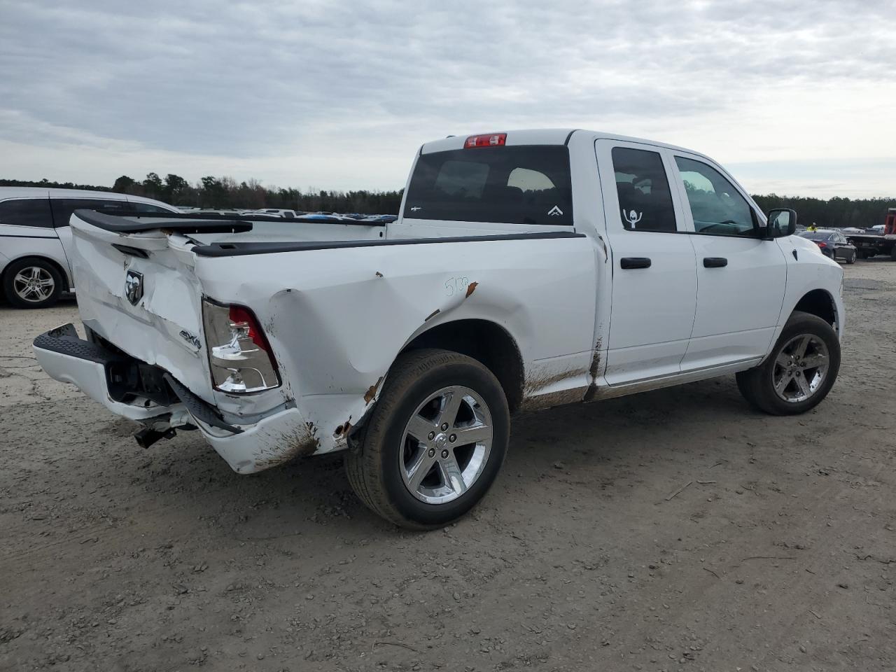2019 RAM 1500 CLASS - Фото 3