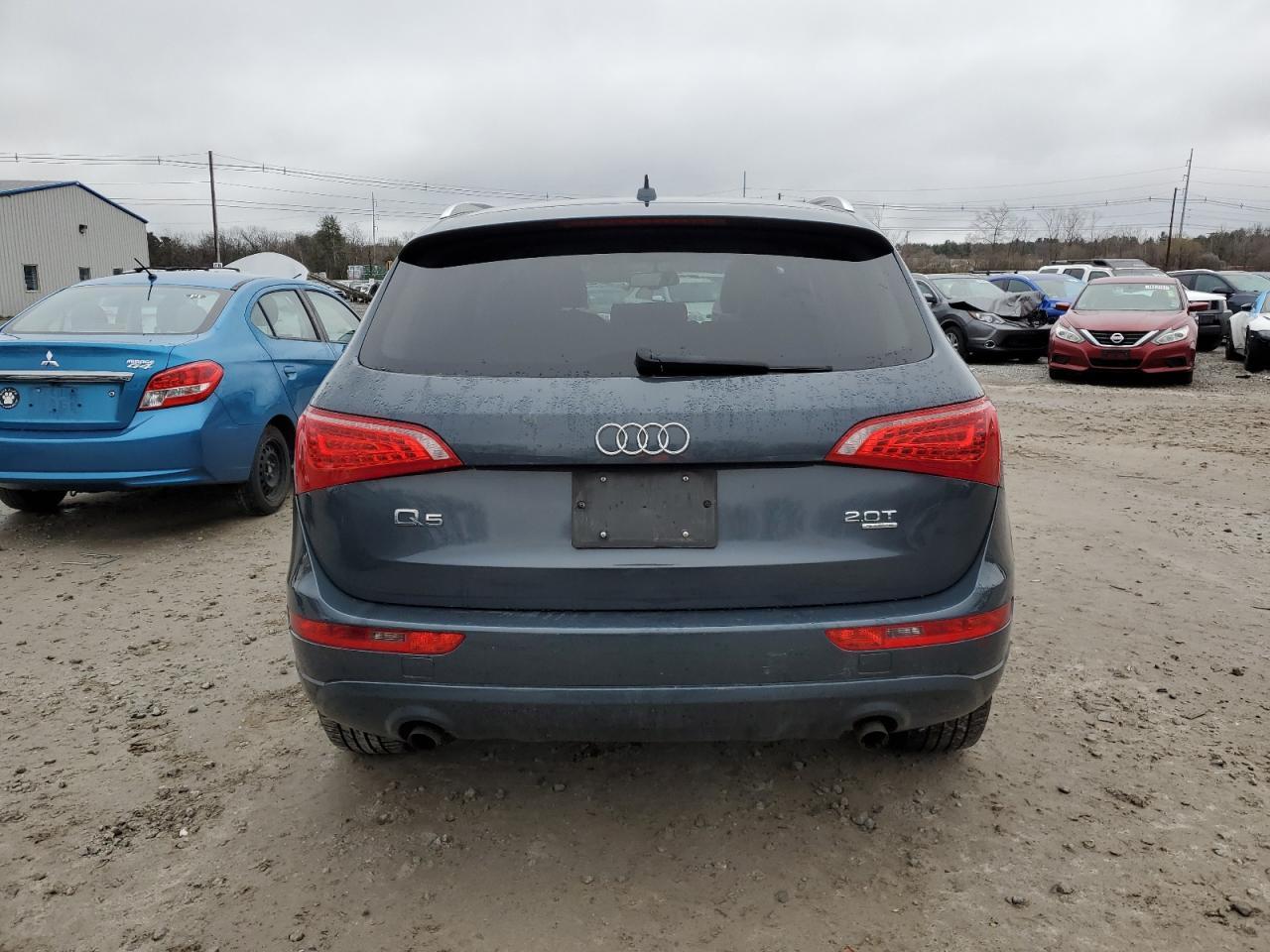 2011 AUDI Q5 PREMIUM - Image 6