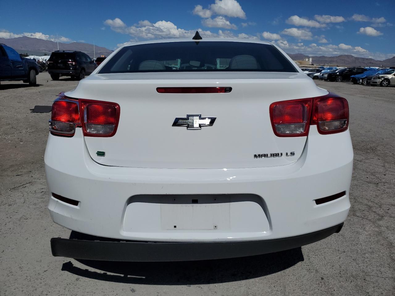2015 CHEVROLET MALIBU LS - Image 6