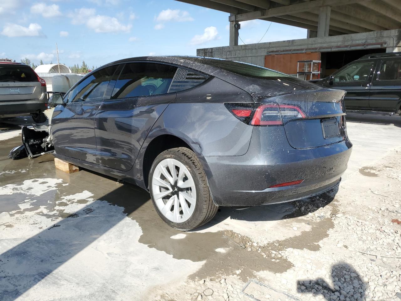 2023 TESLA MODEL 3 - Image 2
