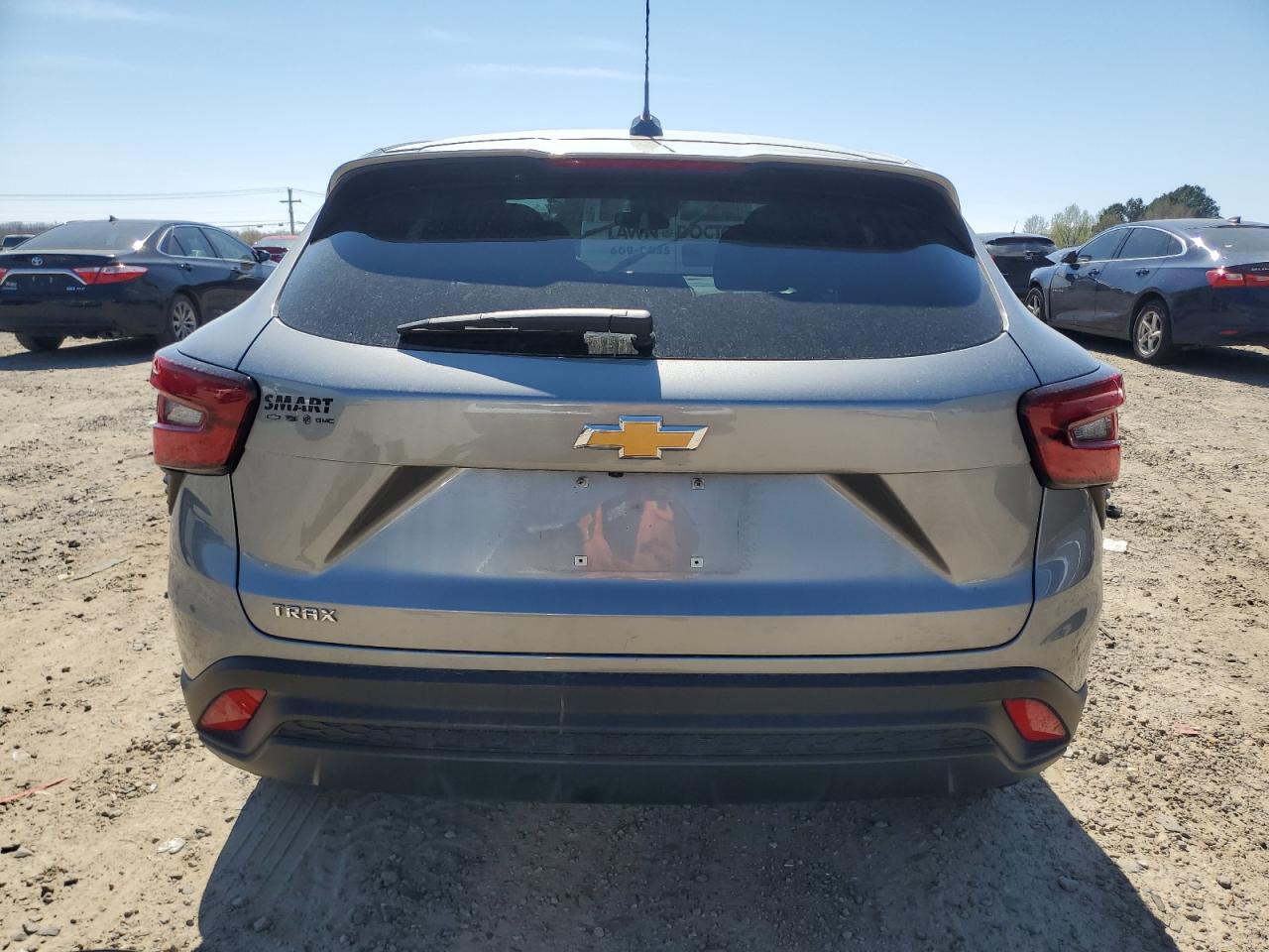 2024 CHEVROLET TRAX LS - Фото 6