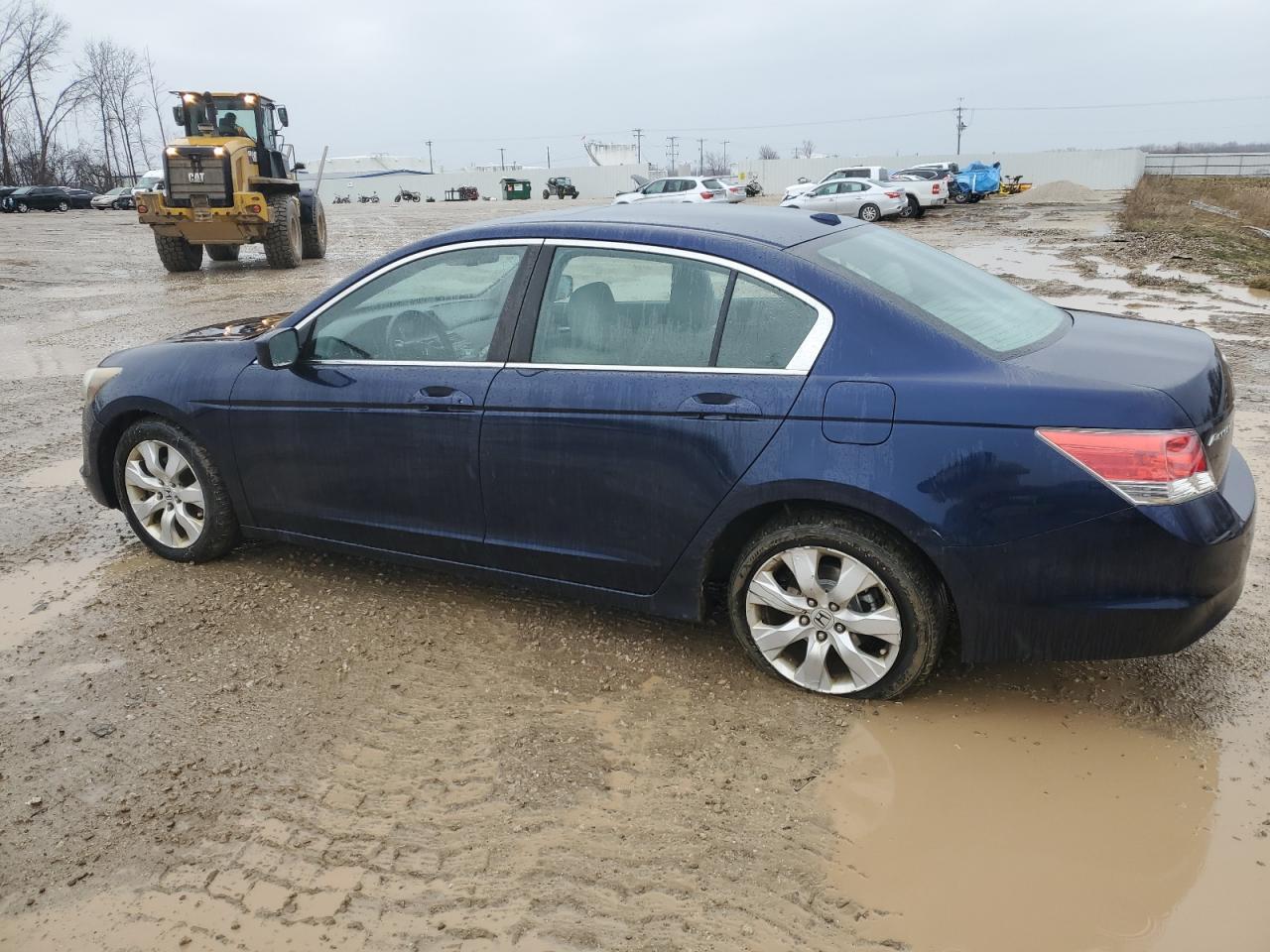 2010 HONDA ACCORD EXL - Image 2