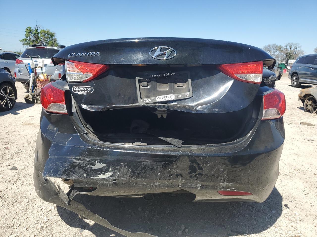 2011 HYUNDAI ELANTRA GL - Image 6
