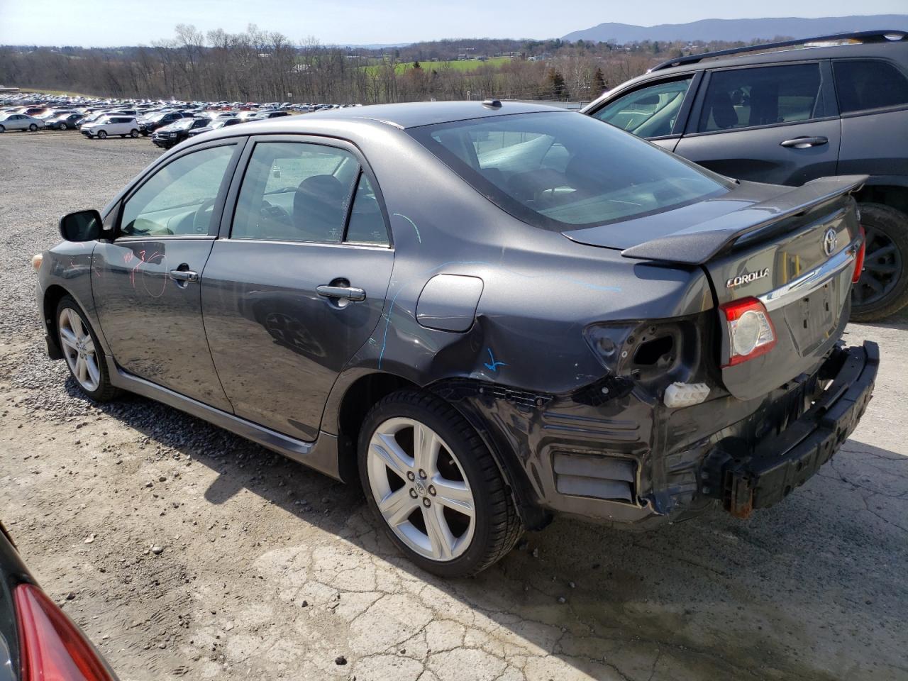 2013 TOYOTA COROLLA BA - Фото 2