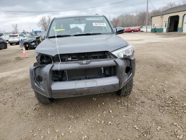 2019 Toyota 4Runner Sr5 - Image 5