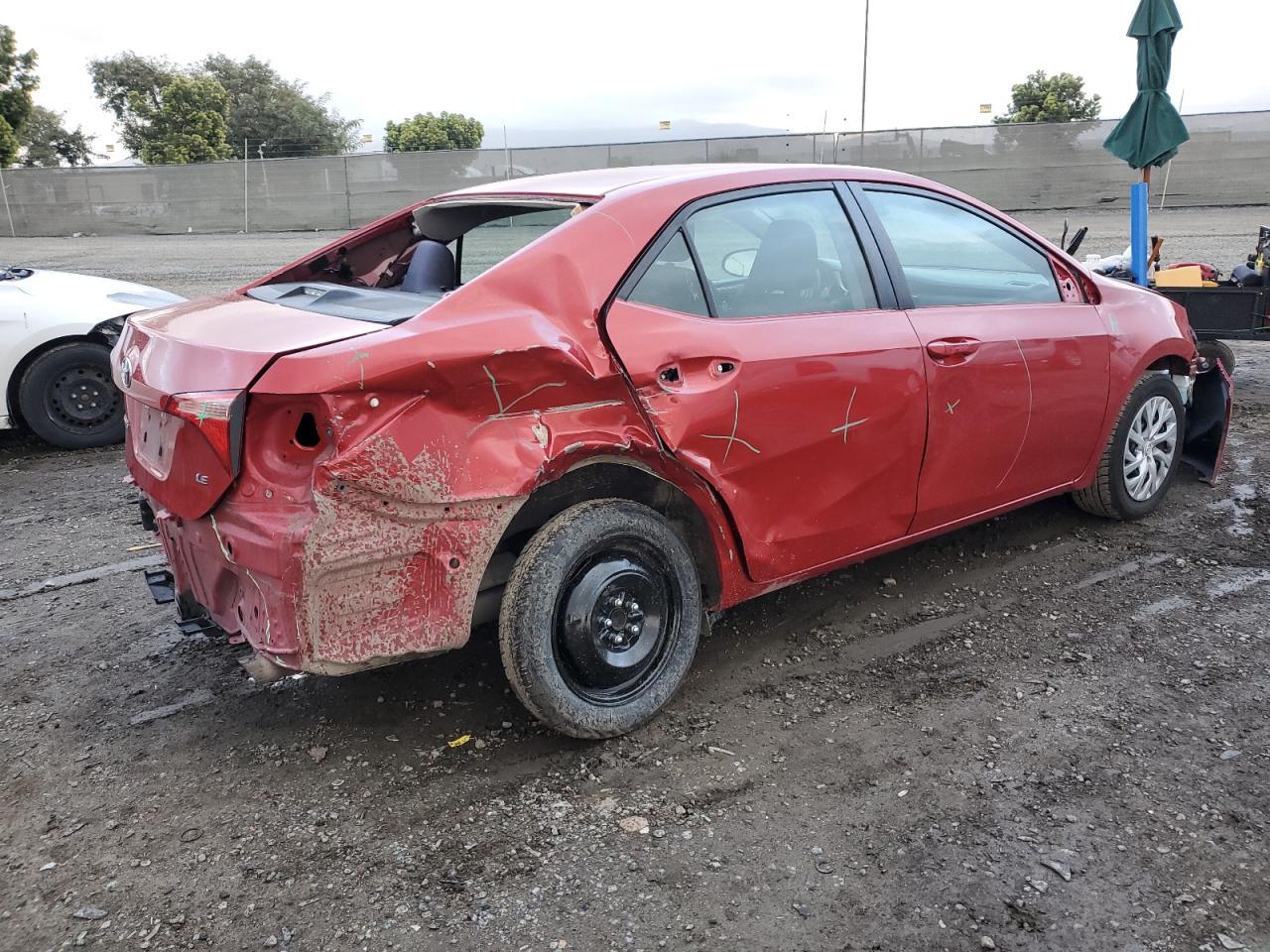 2018 TOYOTA COROLLA L - Image 3