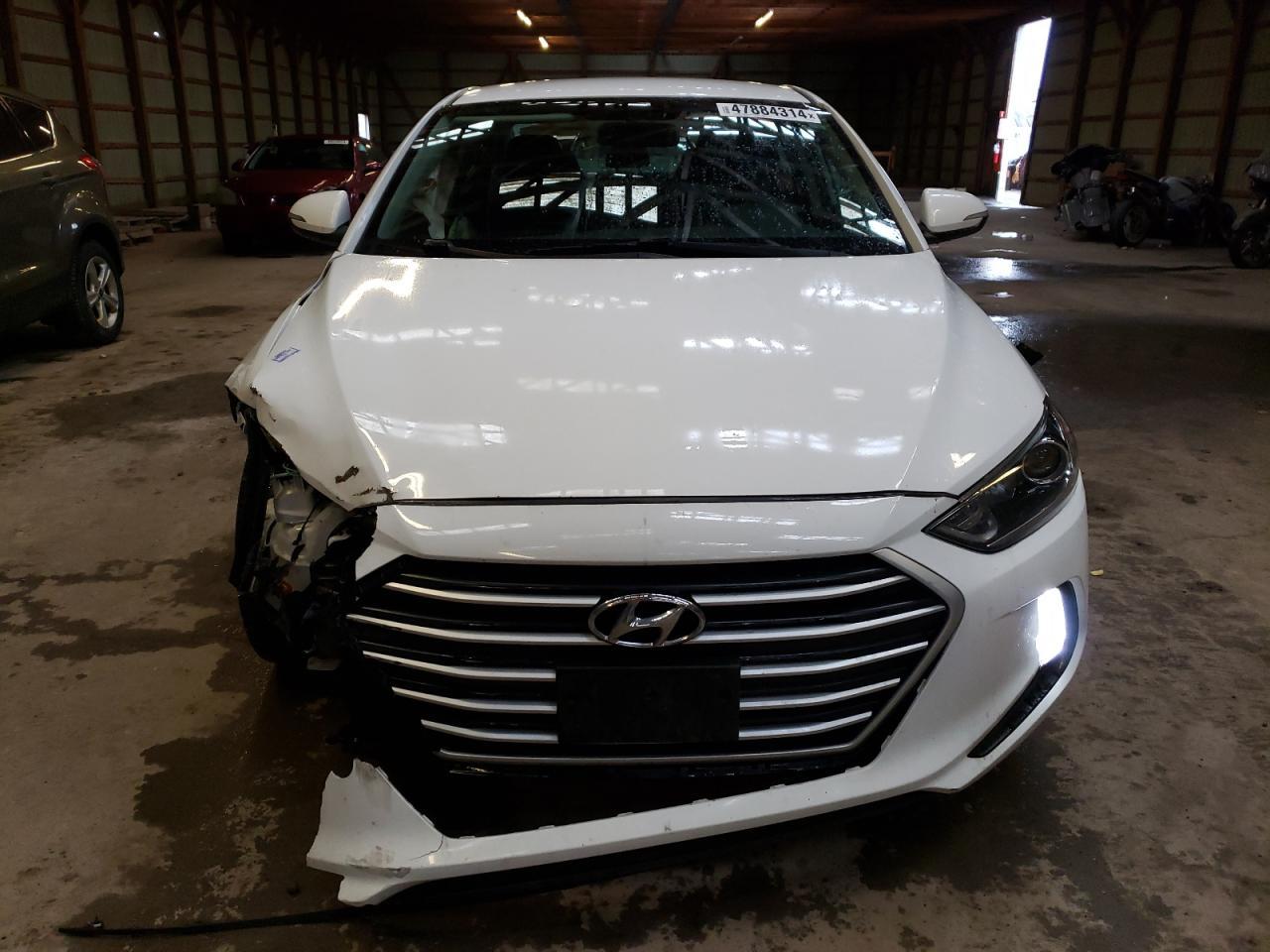 2017 HYUNDAI ELANTRA SE - Фото 5