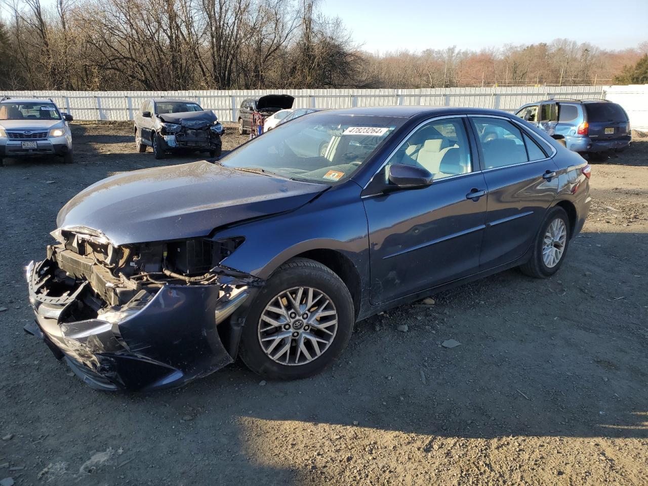 2016 TOYOTA CAMRY LE