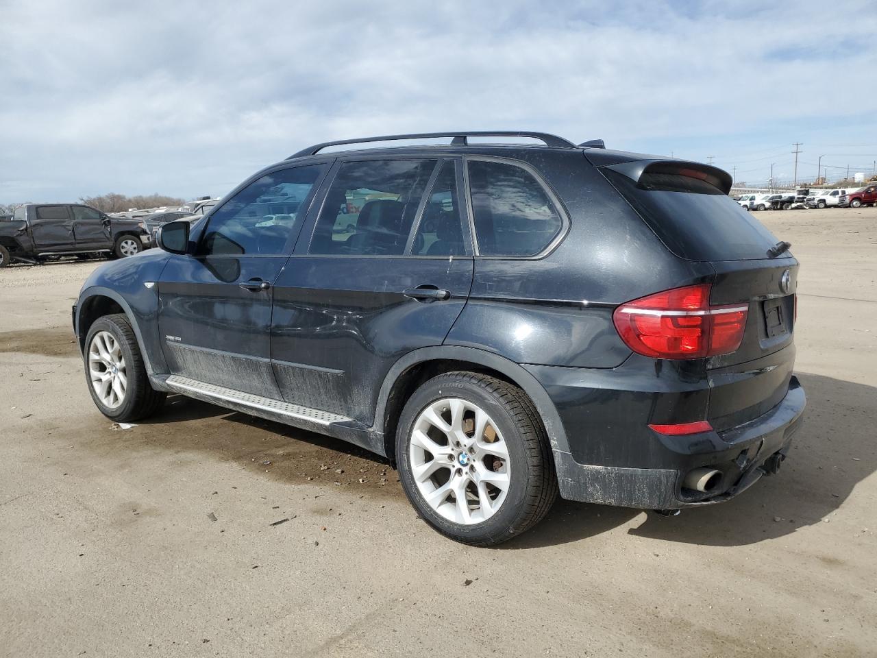 2011 BMW X5 XDRIVE3 - Фото 2