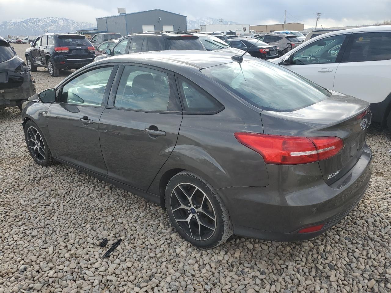 2017 FORD FOCUS SEL - Фото 2