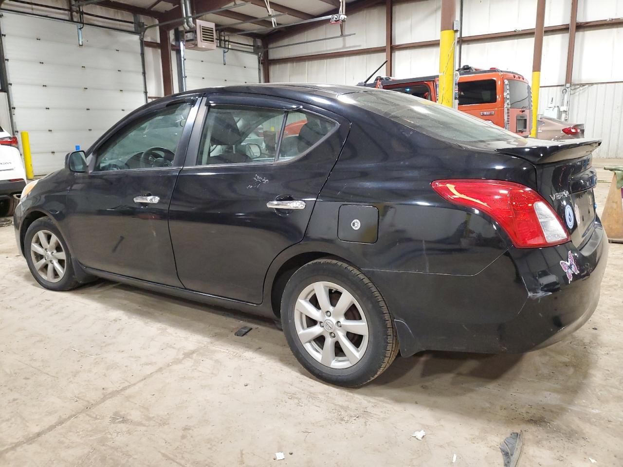 2014 NISSAN VERSA SV - Image 2