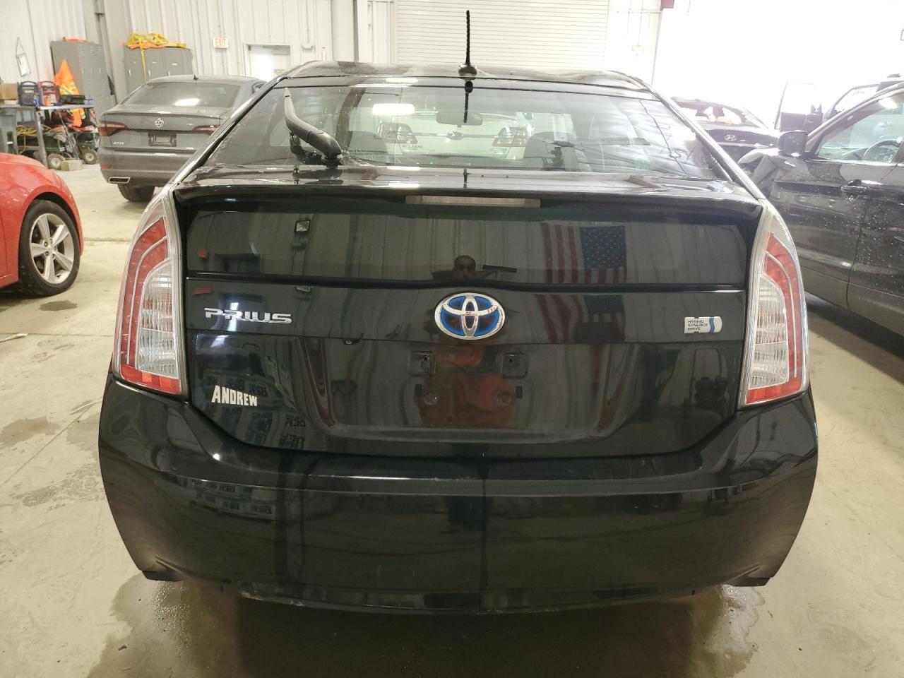 2015 TOYOTA PRIUS - Фото 6