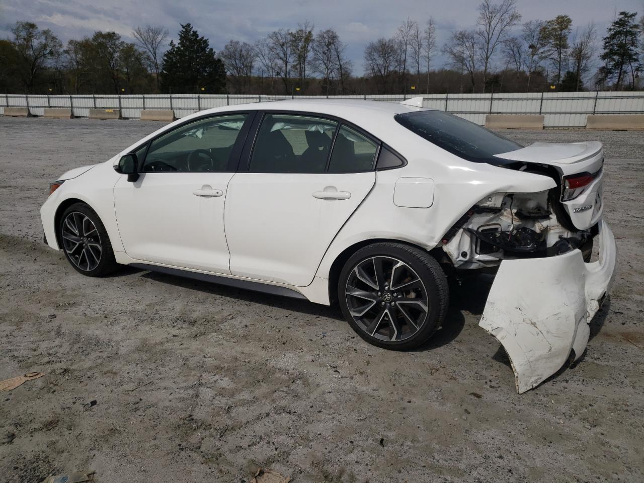 2020 TOYOTA COROLLA SE - Image 2