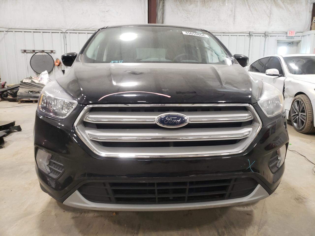 2017 FORD ESCAPE SE - Image 5