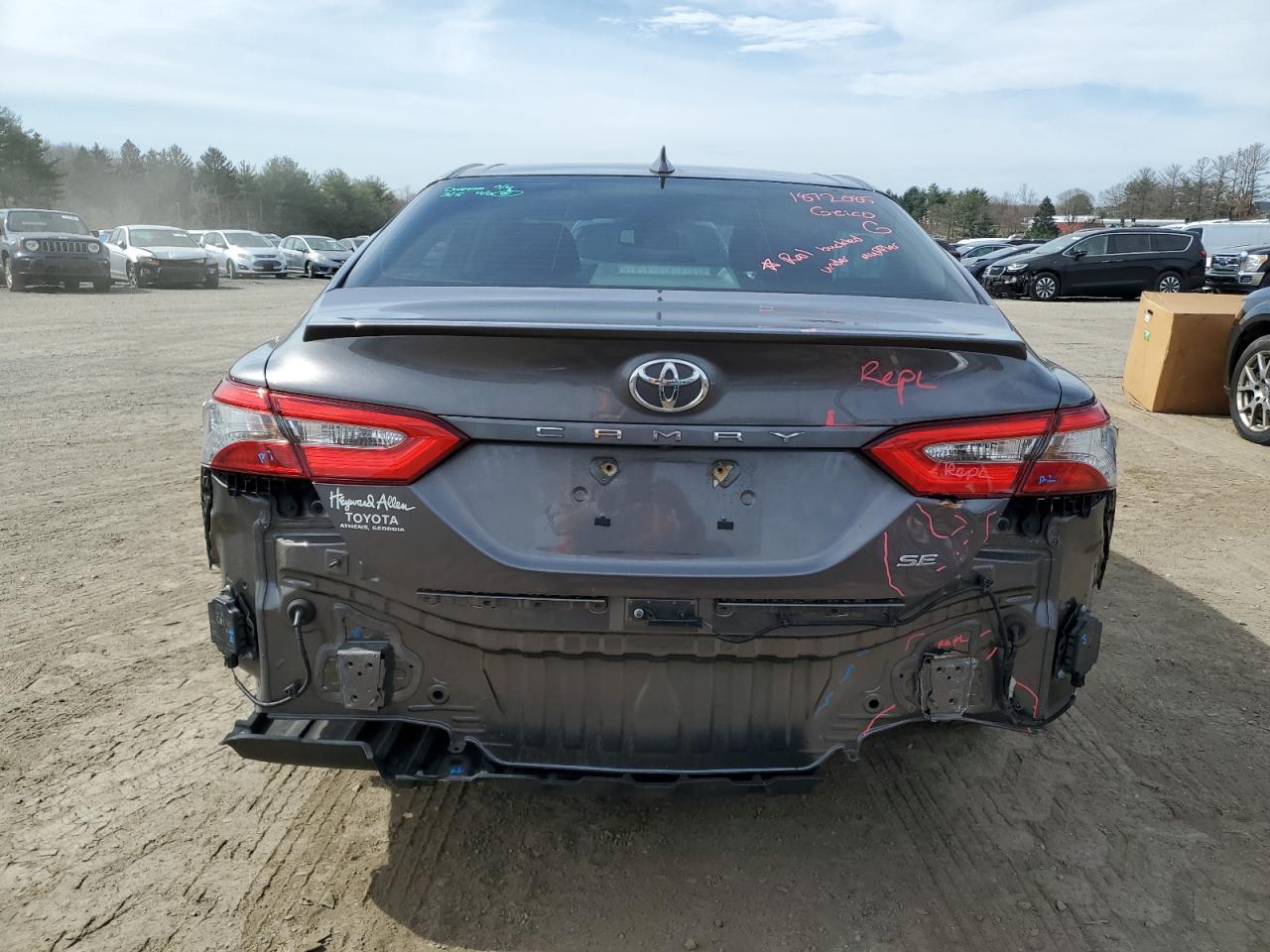 2019 TOYOTA CAMRY L - Фото 6