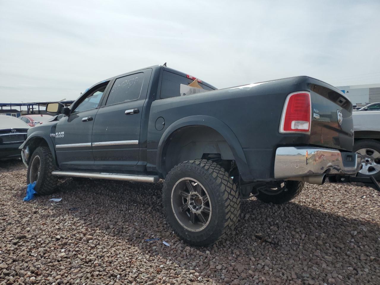 2015 RAM 1500 LARAM - Image 2