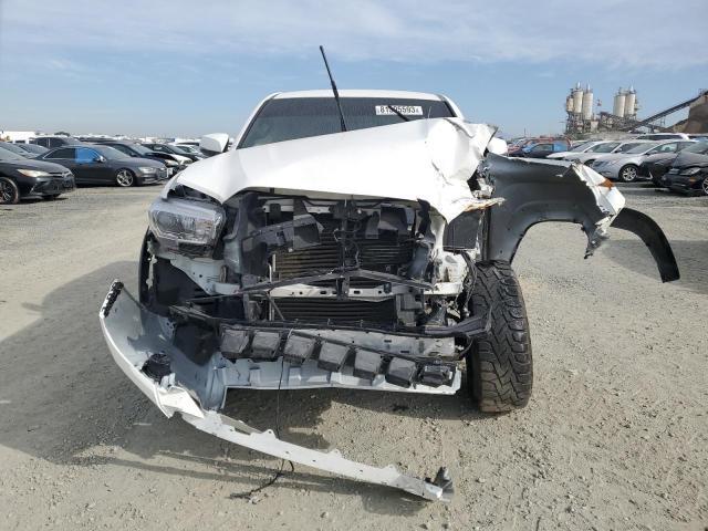 2017 Toyota Tacoma Double Cab - Image 5