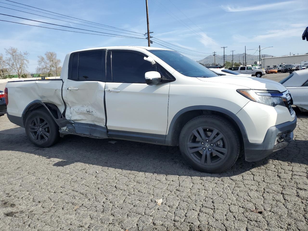 2018 HONDA RIDGELINE - Image 4