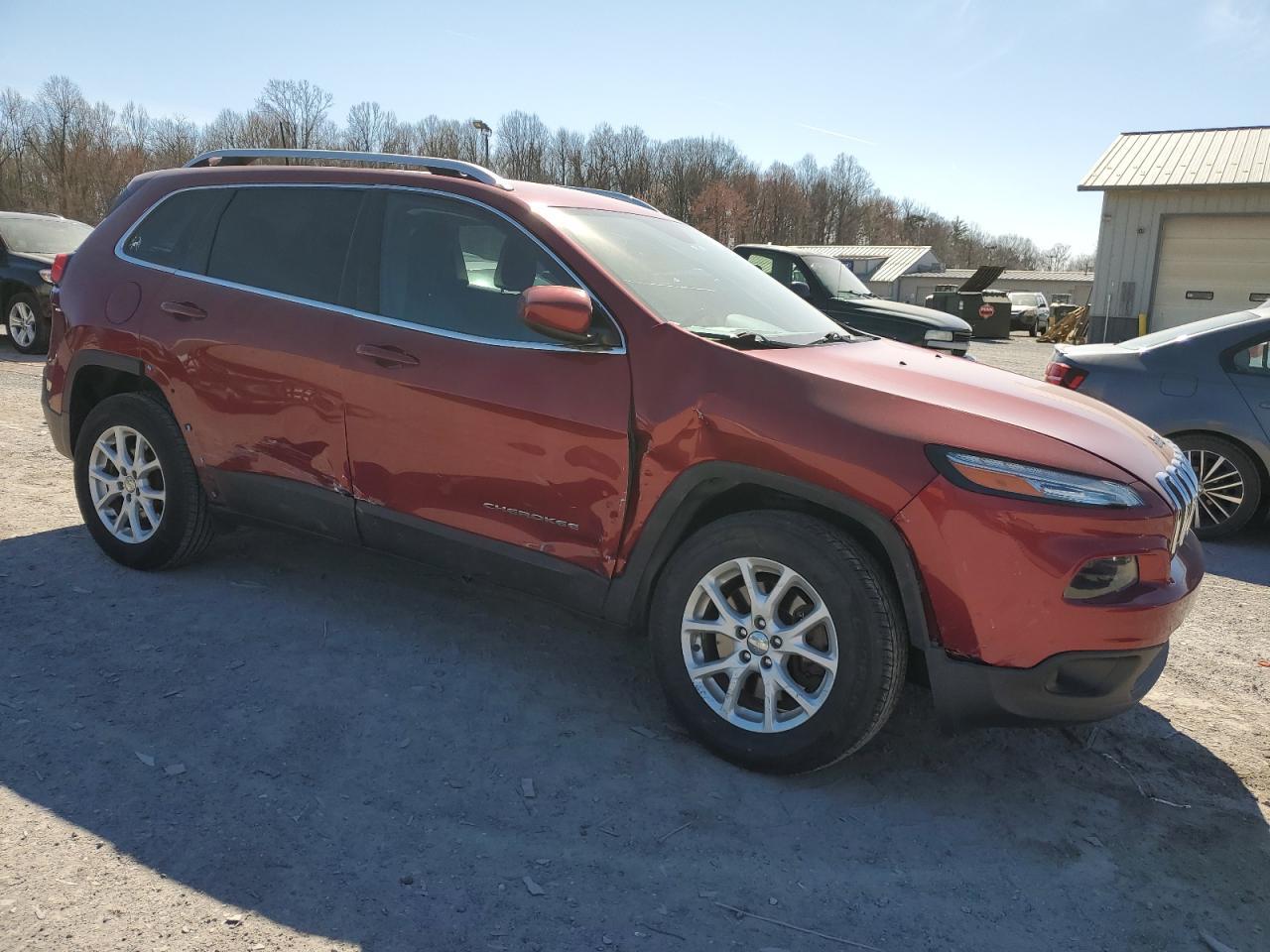 2017 JEEP CHEROKEE L - Image 4