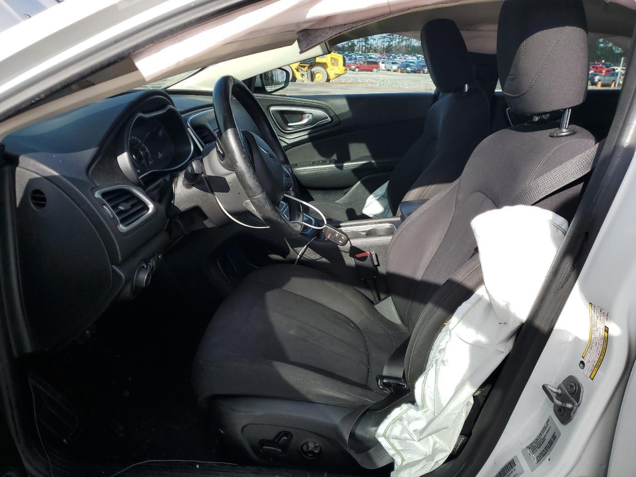 2015 CHRYSLER 200 LIMITE - Image 7