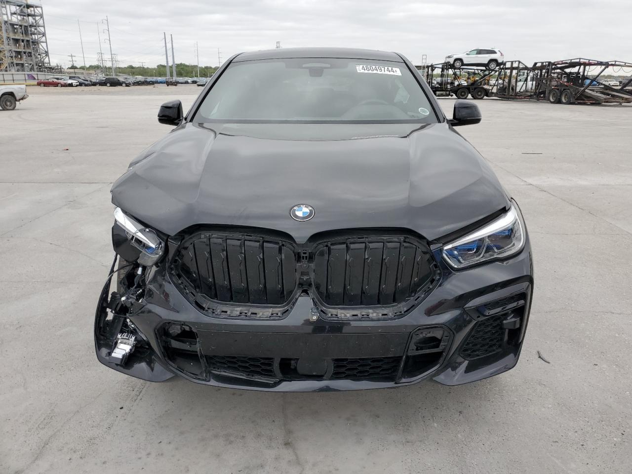 2022 BMW X6 XDRIVE4 - Фото 5