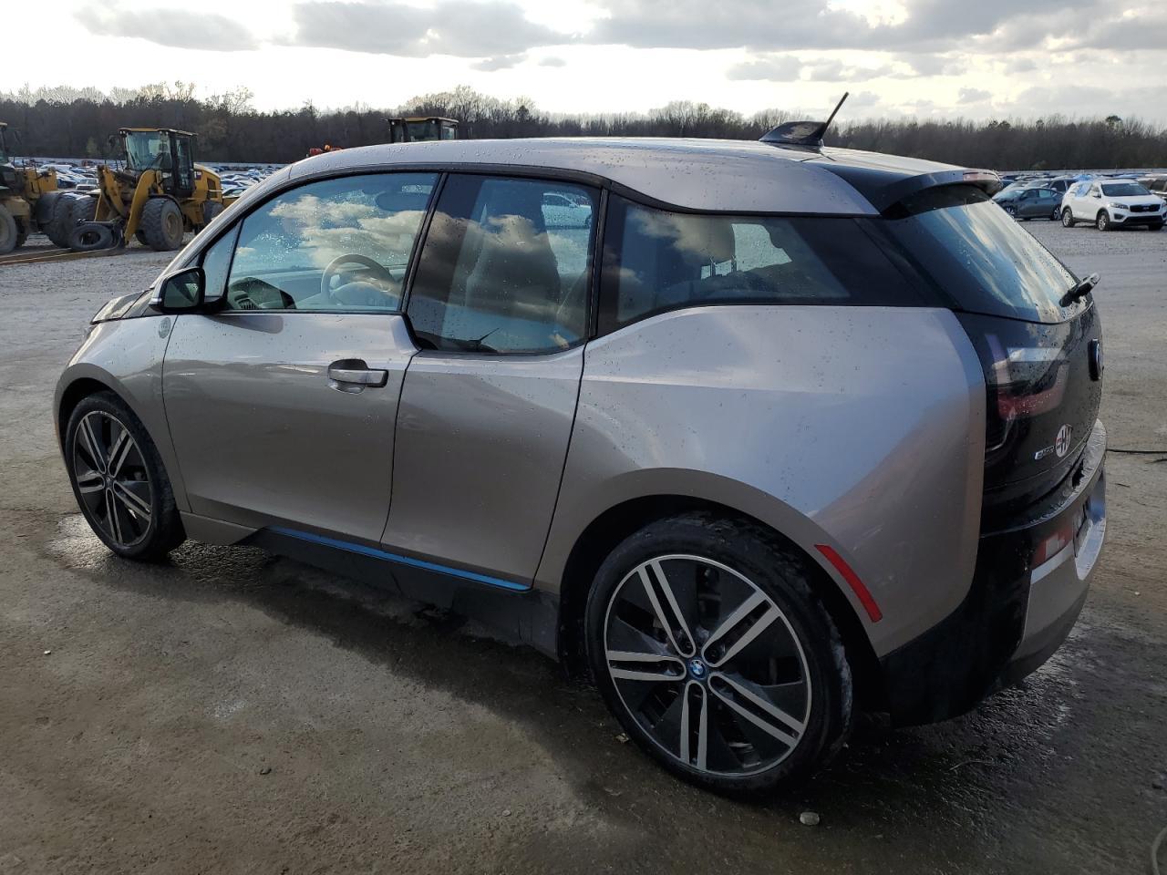 2014 BMW I3 REX - Image 2