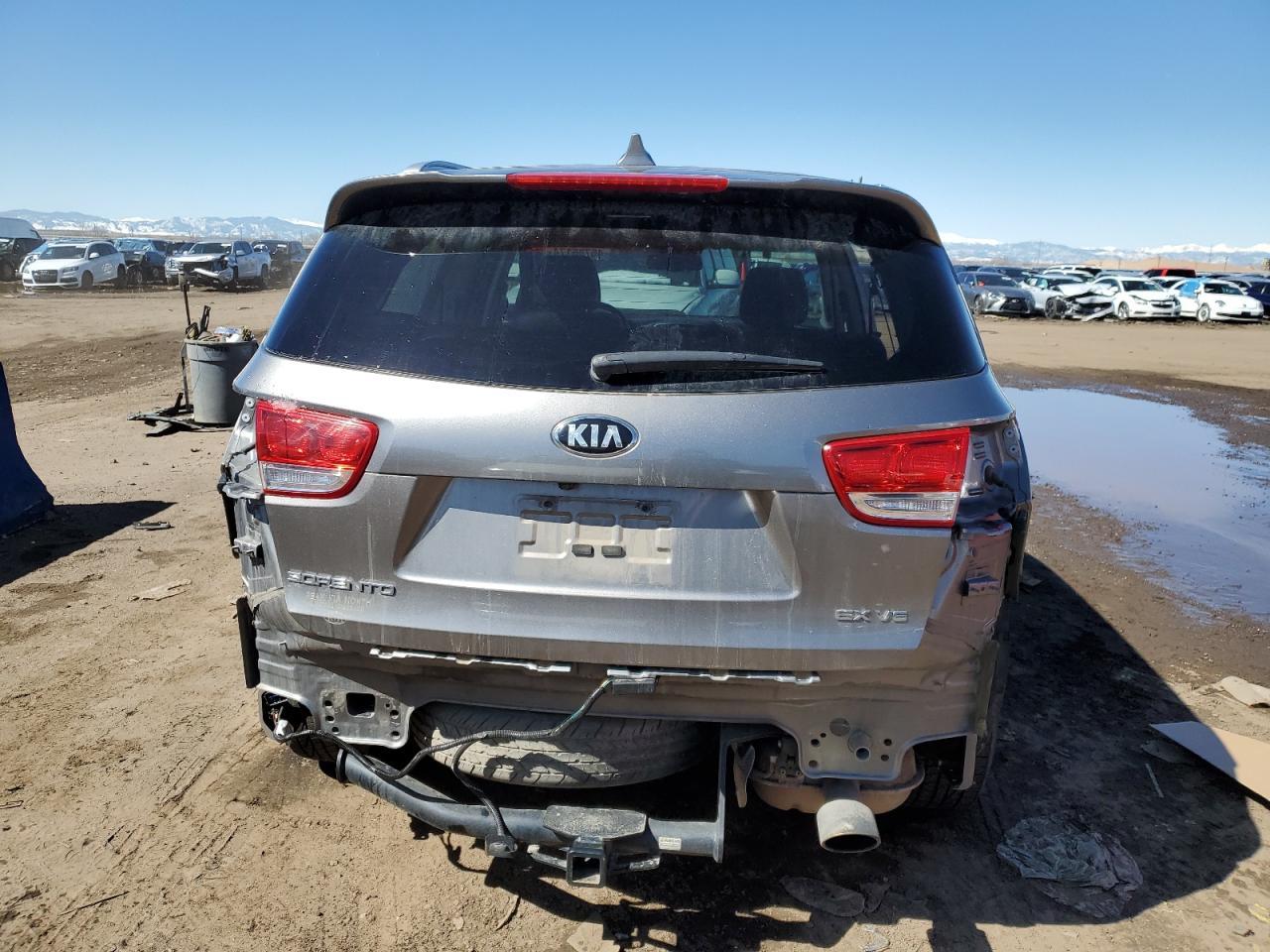2016 KIA SORENTO EX - Image 6