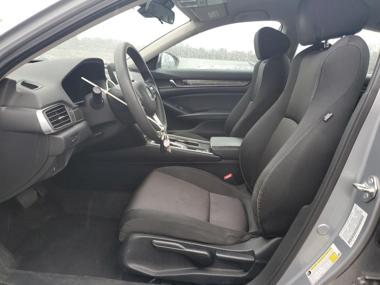 2018 HONDA ACCORD LX - Фото 7