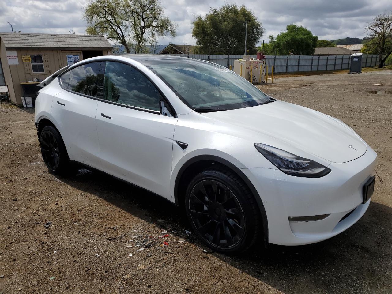 2022 TESLA MODEL Y - Image 4