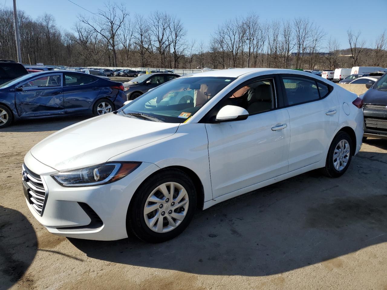 2017 HYUNDAI ELANTRA SE