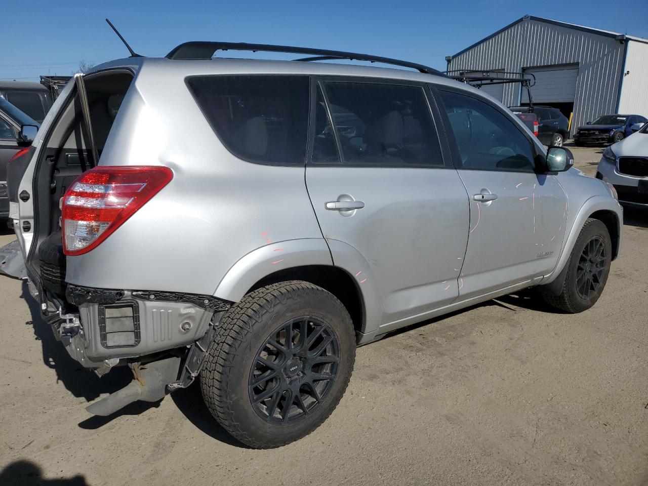 2011 TOYOTA RAV4 LIMIT - Image 3