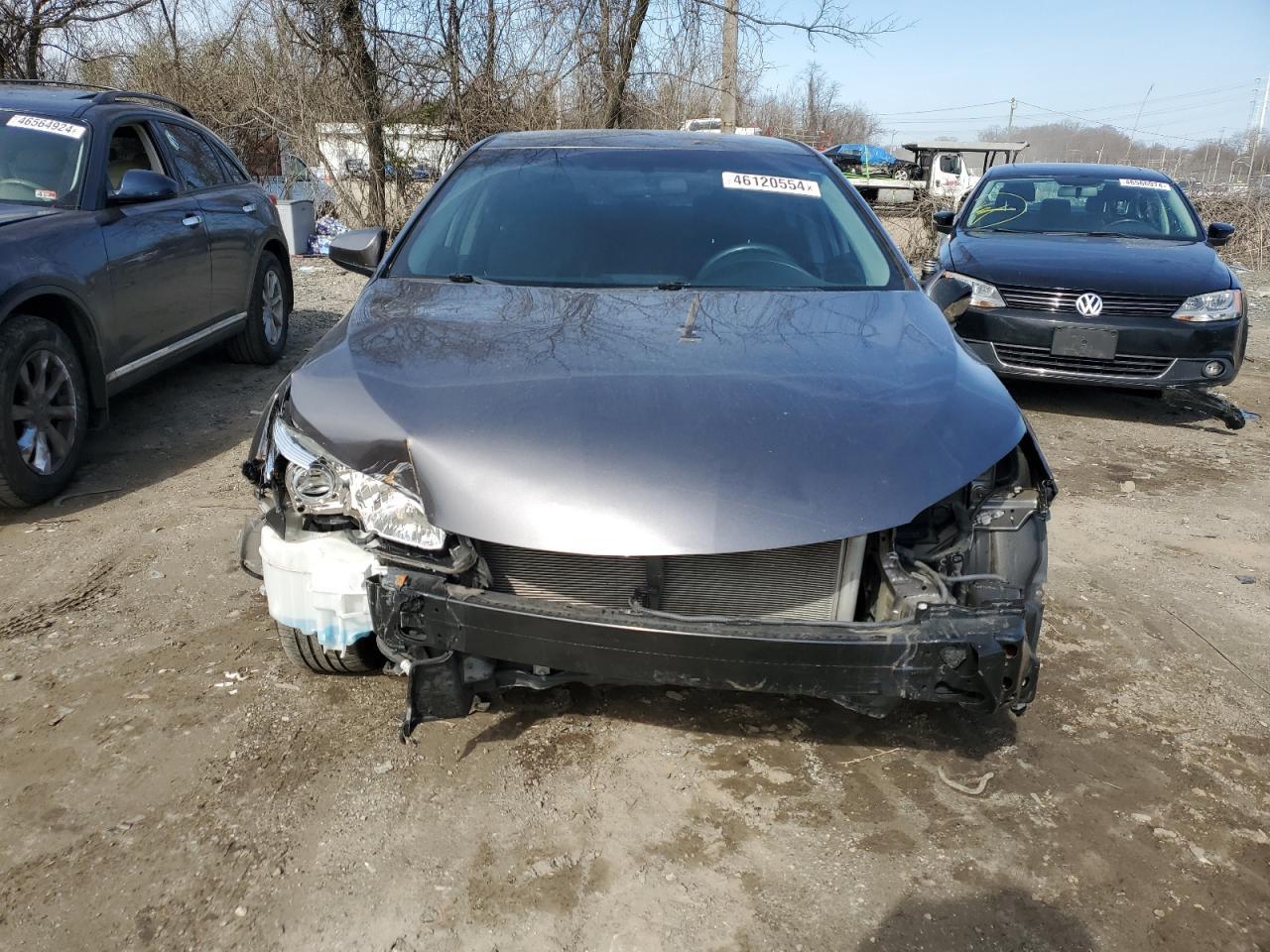 2016 TOYOTA CAMRY LE - Image 5