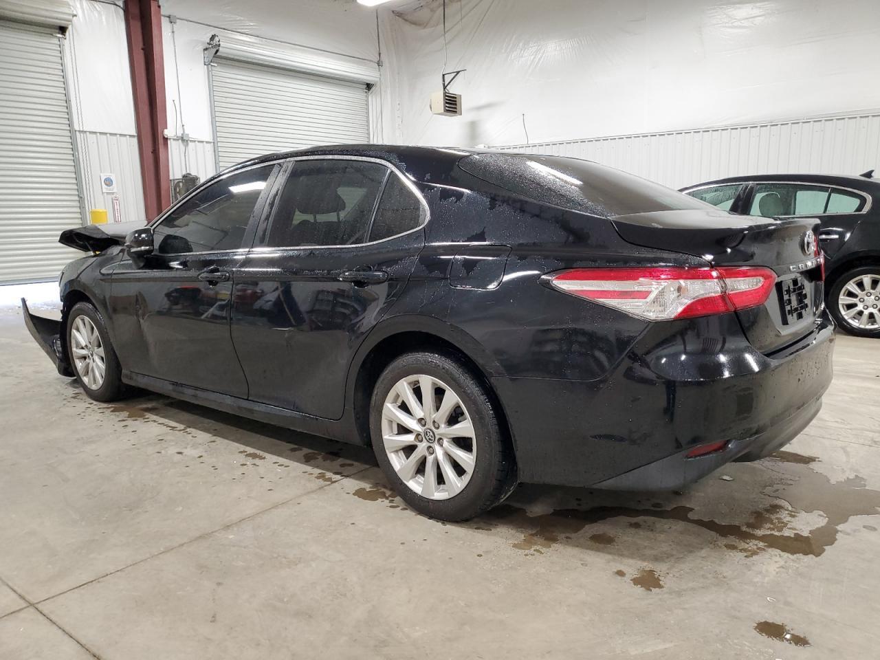 2018 TOYOTA CAMRY L - Image 2