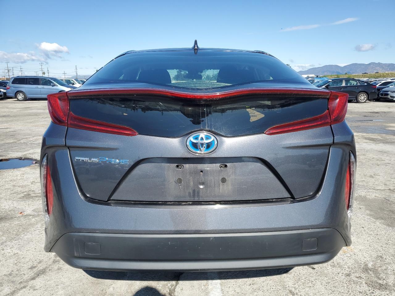 2019 TOYOTA PRIUS PRIM - Фото 6