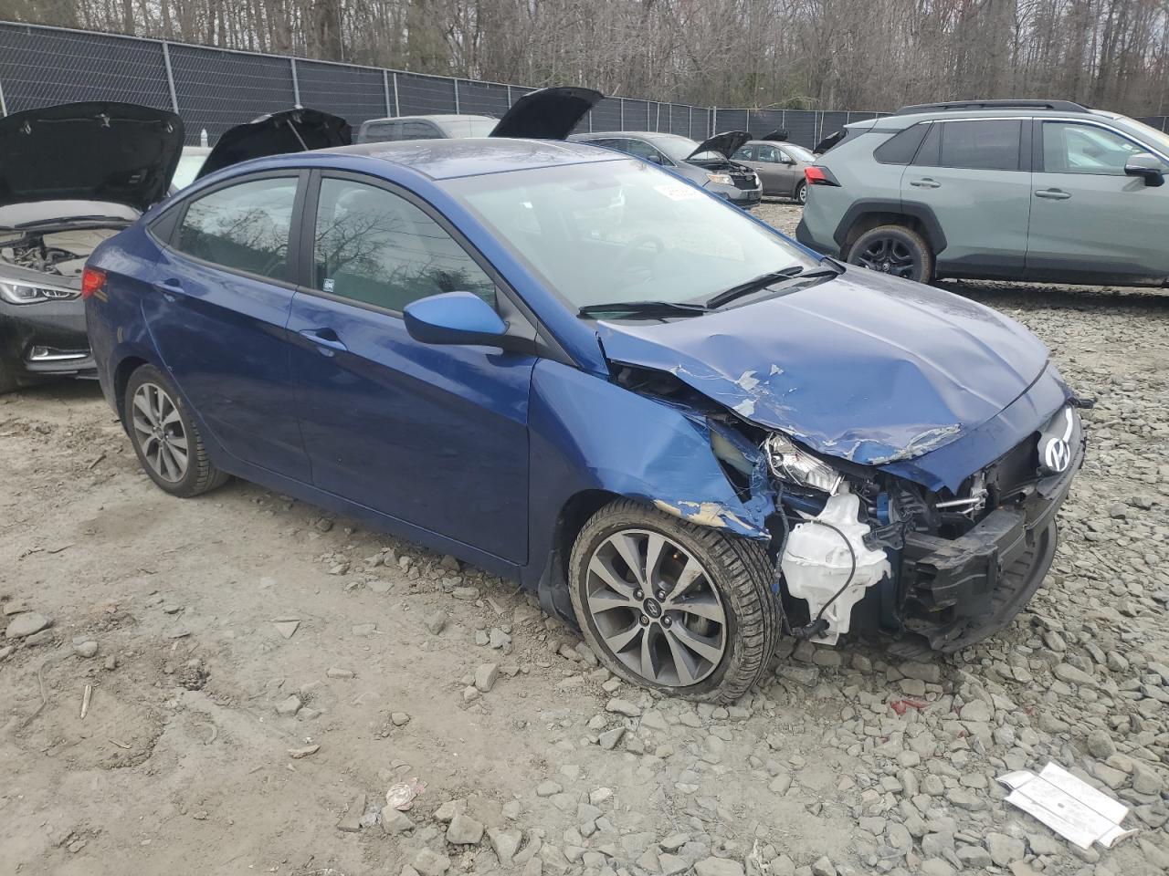 2017 HYUNDAI ACCENT SE - Image 4