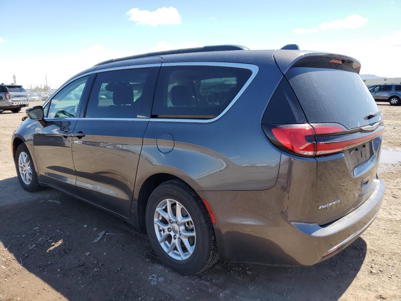 2022 CHRYSLER PACIFICA T - Image 2